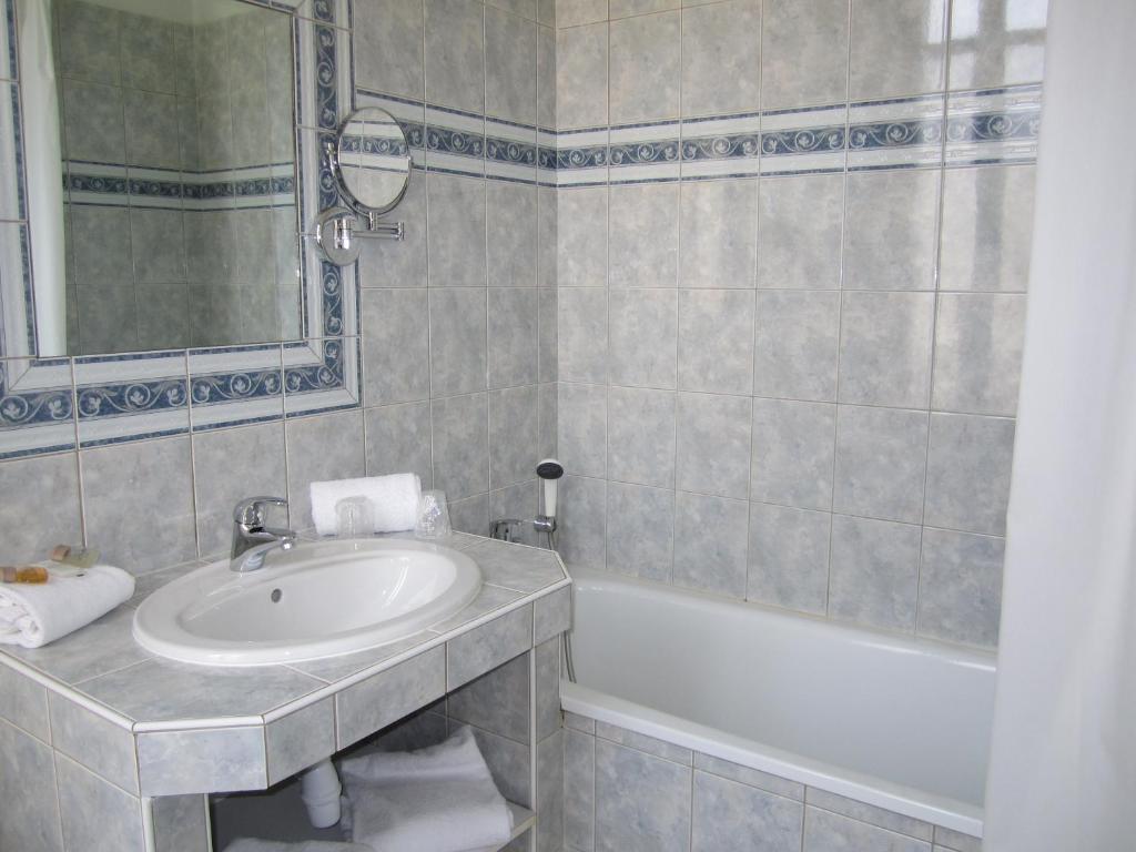 Hotel Arlequin Troyes Habitación foto