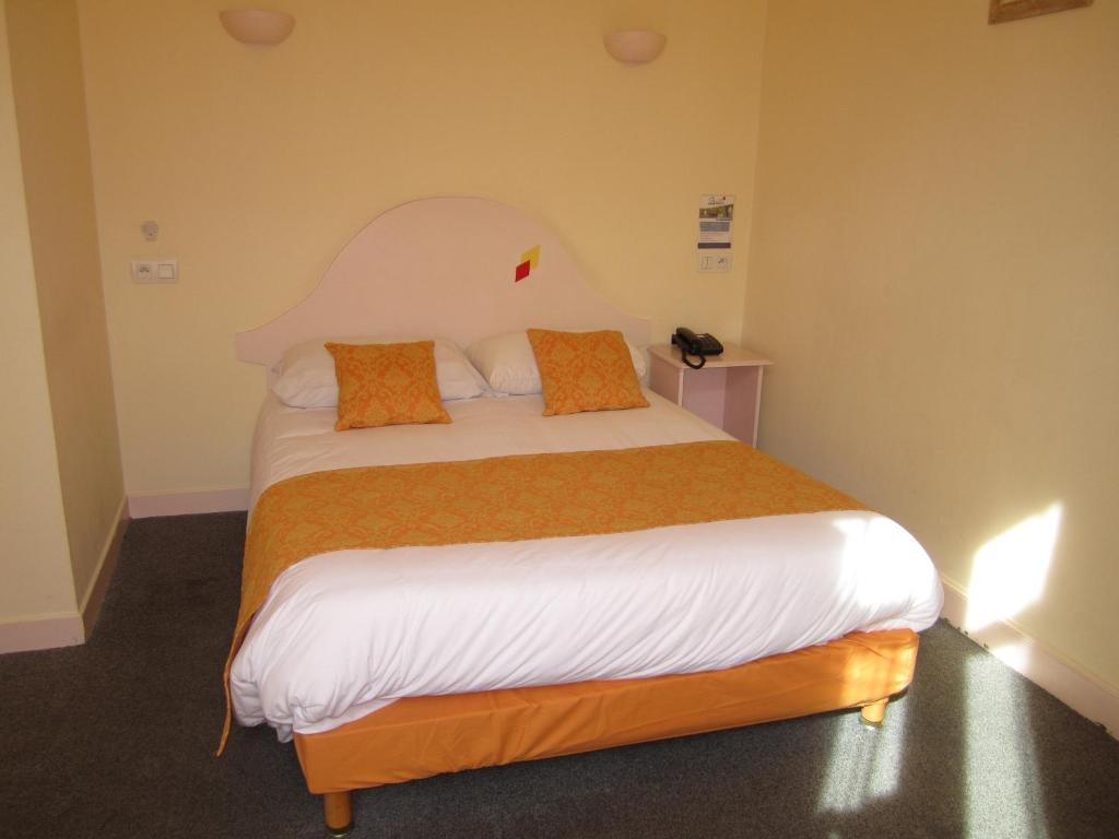 Hotel Arlequin Troyes Habitación foto